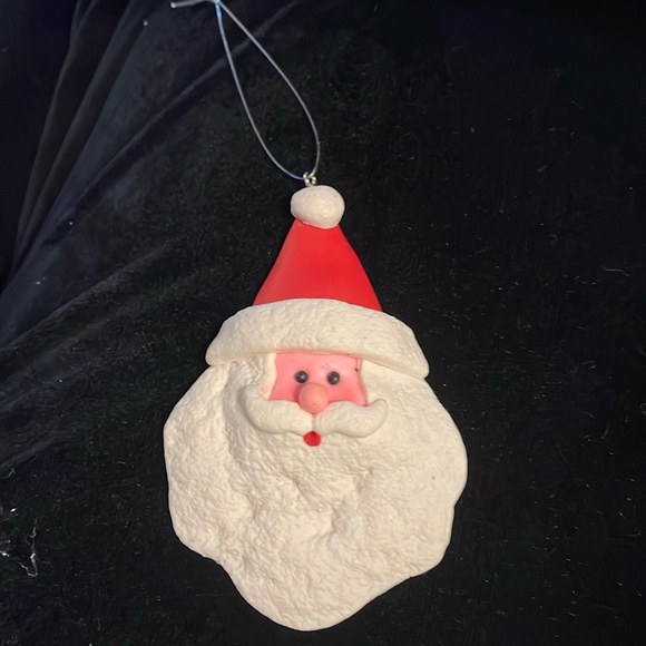 Silicone Santa head ornament - Picture 1 of 2